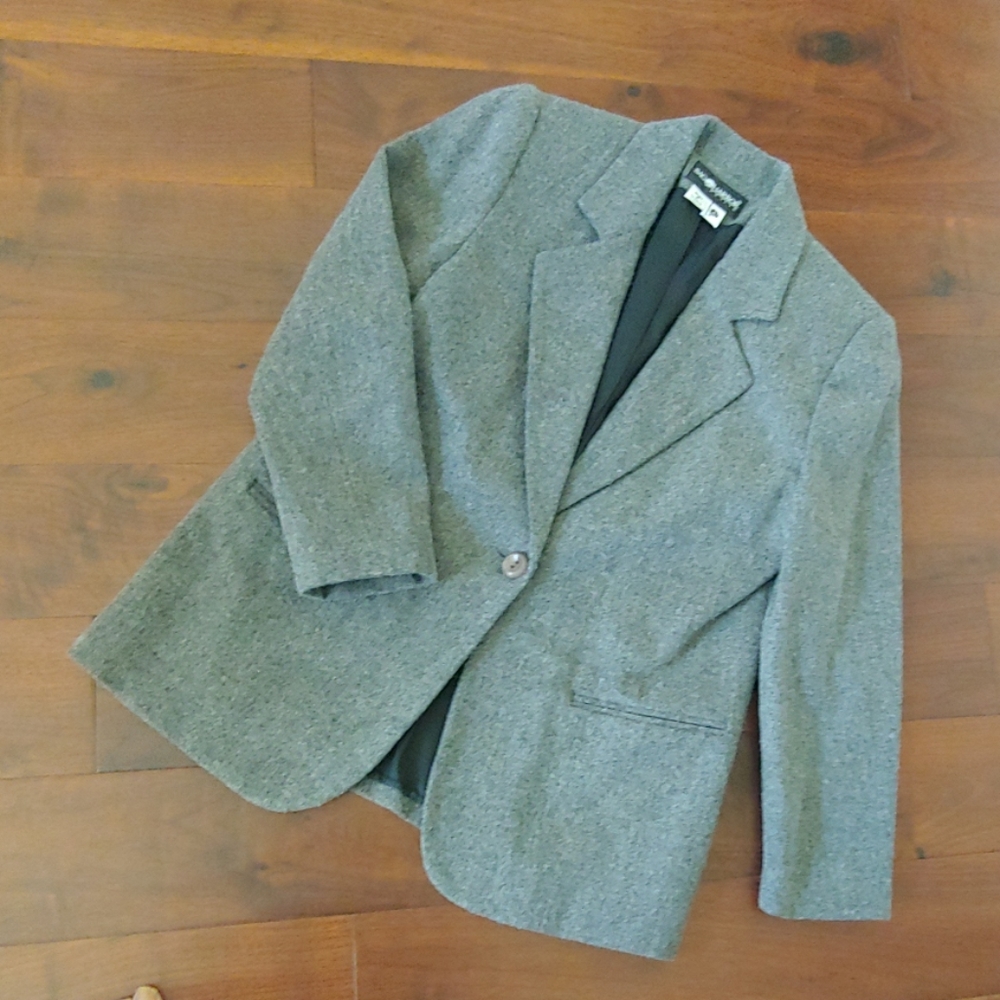 Grey wool blend blazer